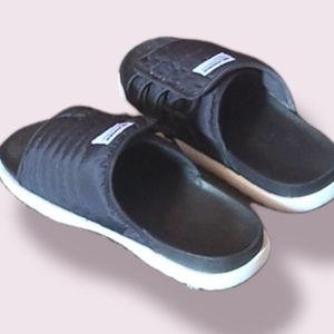 Nike Womens size 11 slider sandals